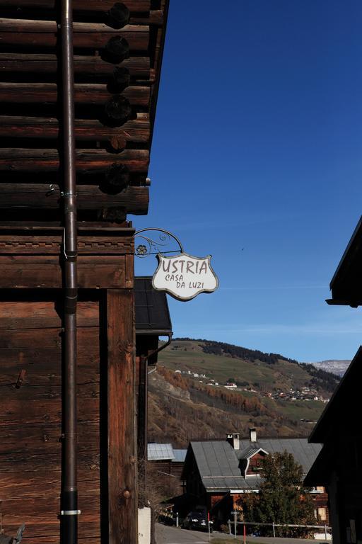 Chalets Casa Da Luzi Surcasti Exterior foto